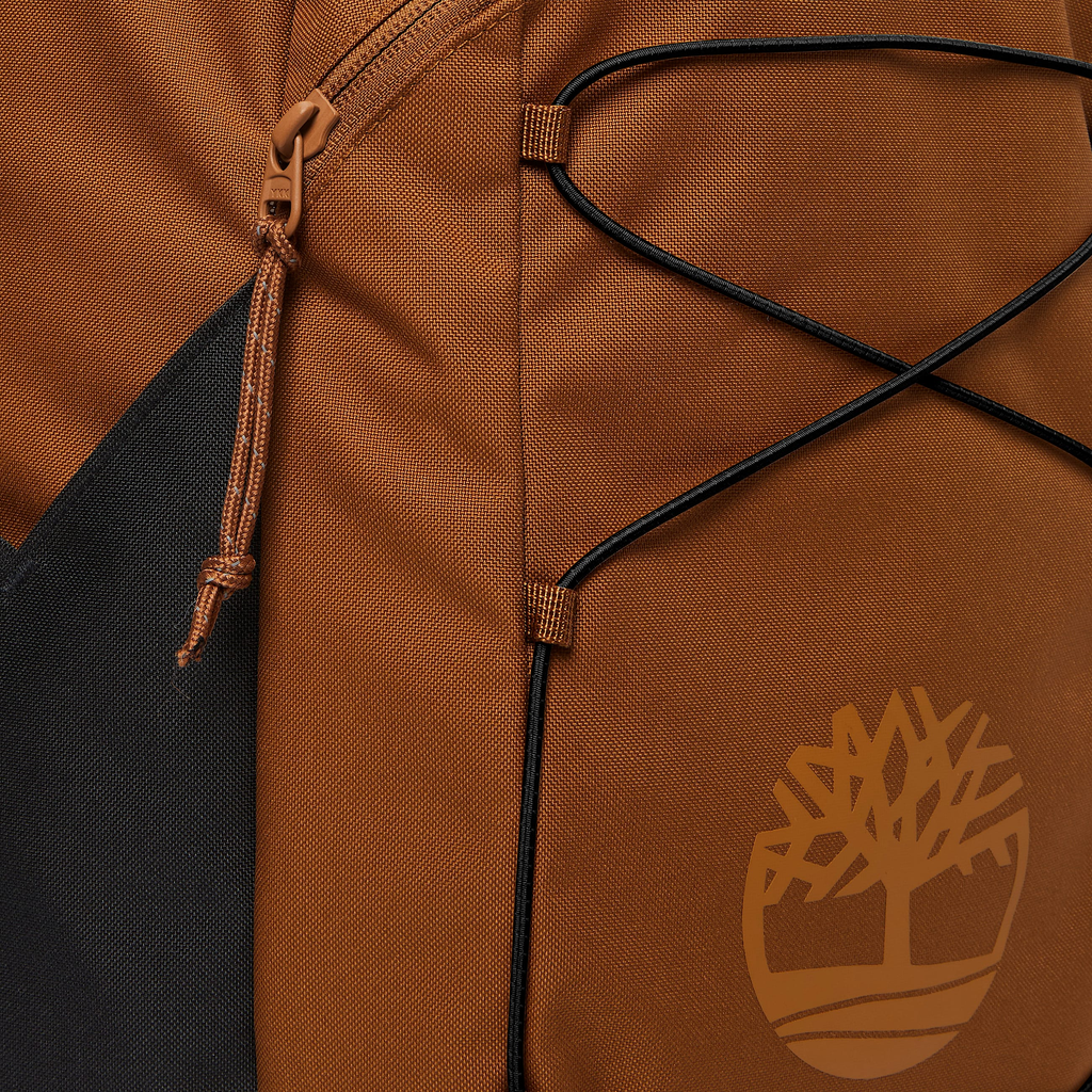 Outdoor 28-Liter Backpack - Image 4